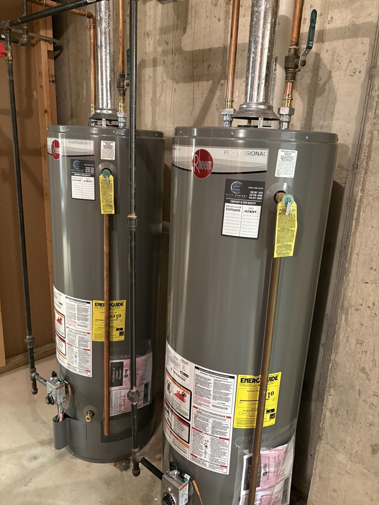 Man Holding Screwdriver - Saint John, IN - Elite Comfort Heating And Air Conditioning LLC