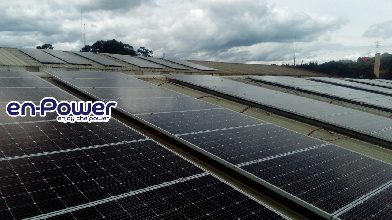 ENPOWER - Paneles solares en industria