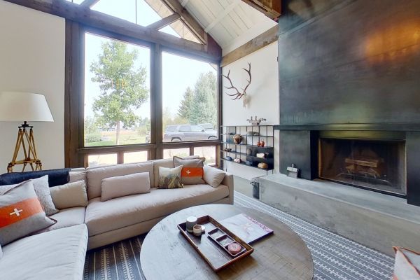 A custom open floor plan home in Bozeman MT by Cavallini Construction
