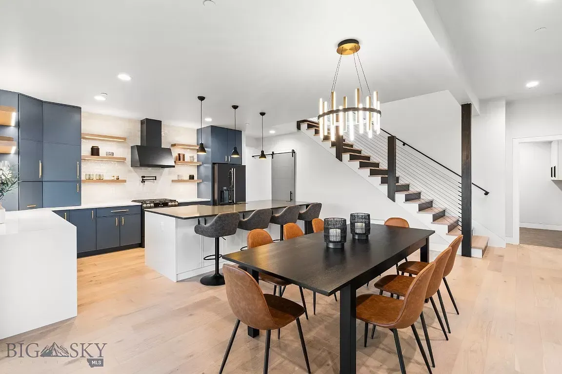 A custom open floor plan home in Bozeman MT by Cavallini Construction