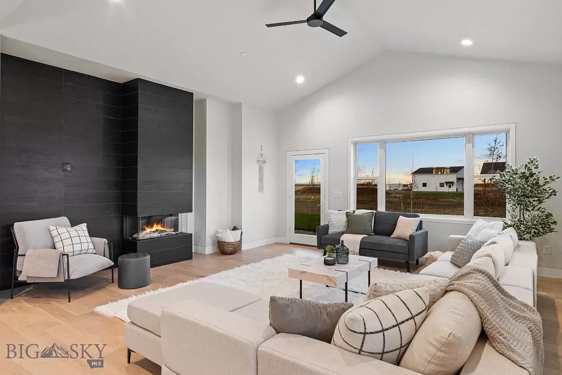 A custom open floor plan home in Bozeman MT by Cavallini Construction