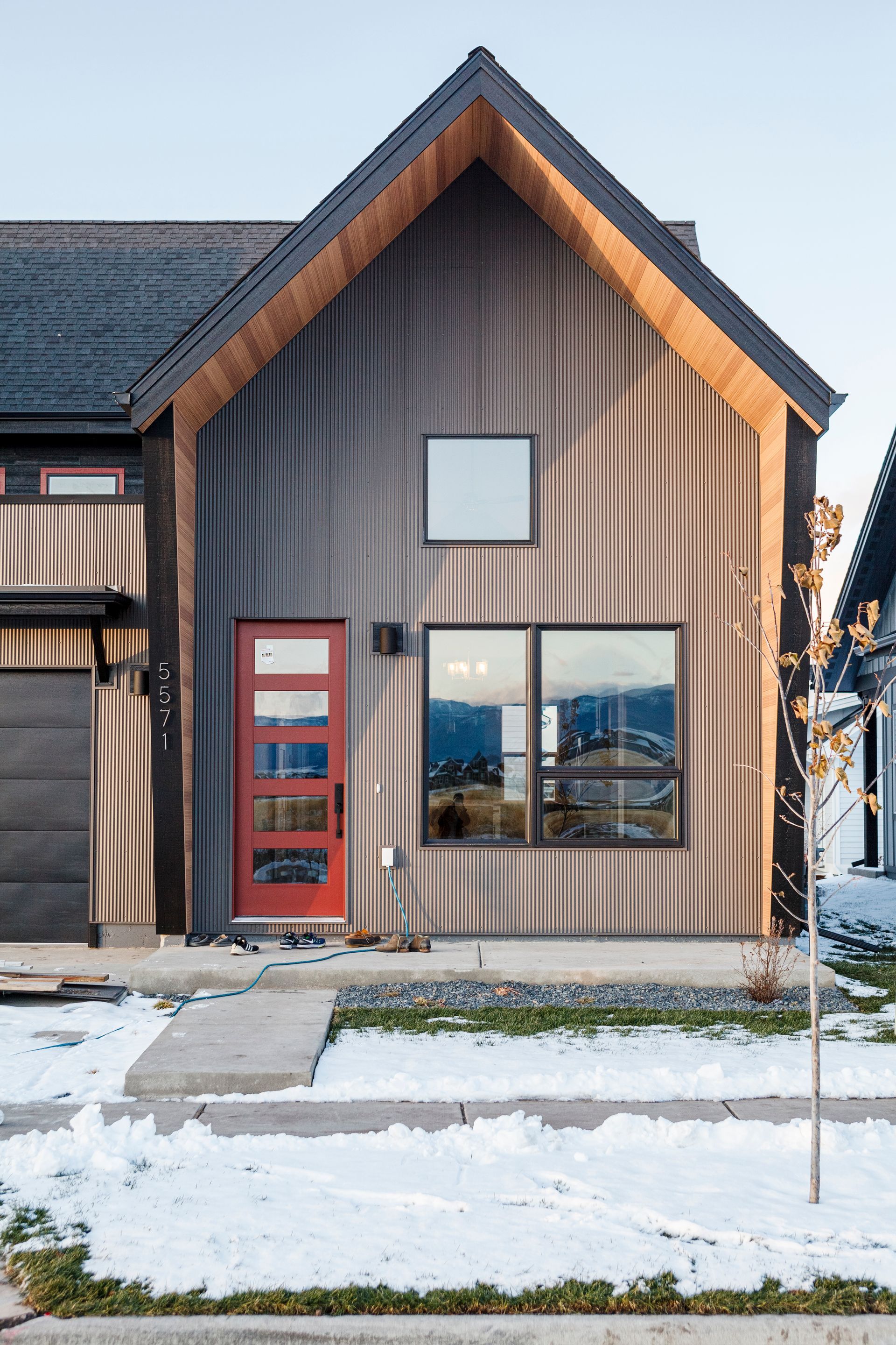 A custom open floor plan home in Bozeman MT by Cavallini Construction