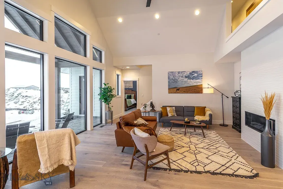 A custom open floor plan home in Bozeman MT by Cavallini Construction