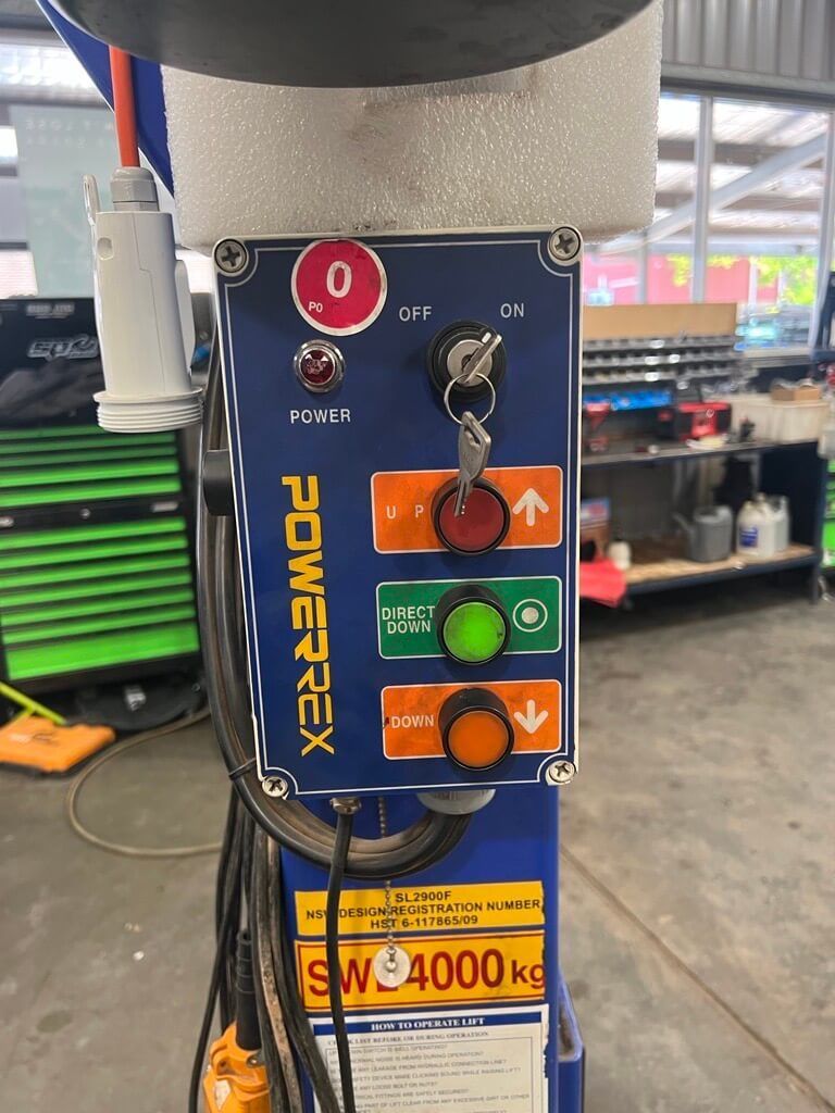 Key-Operated Hoist Switch — Vehicle Hoist Near Dubbo