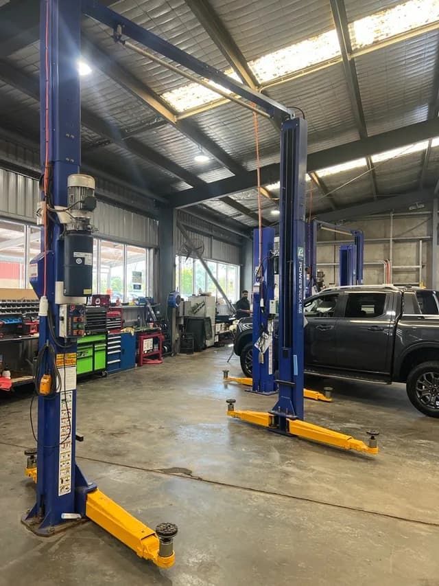 Hoist Powerrex in Workshop With Black Behind It — Car Hoist Near Dubbo