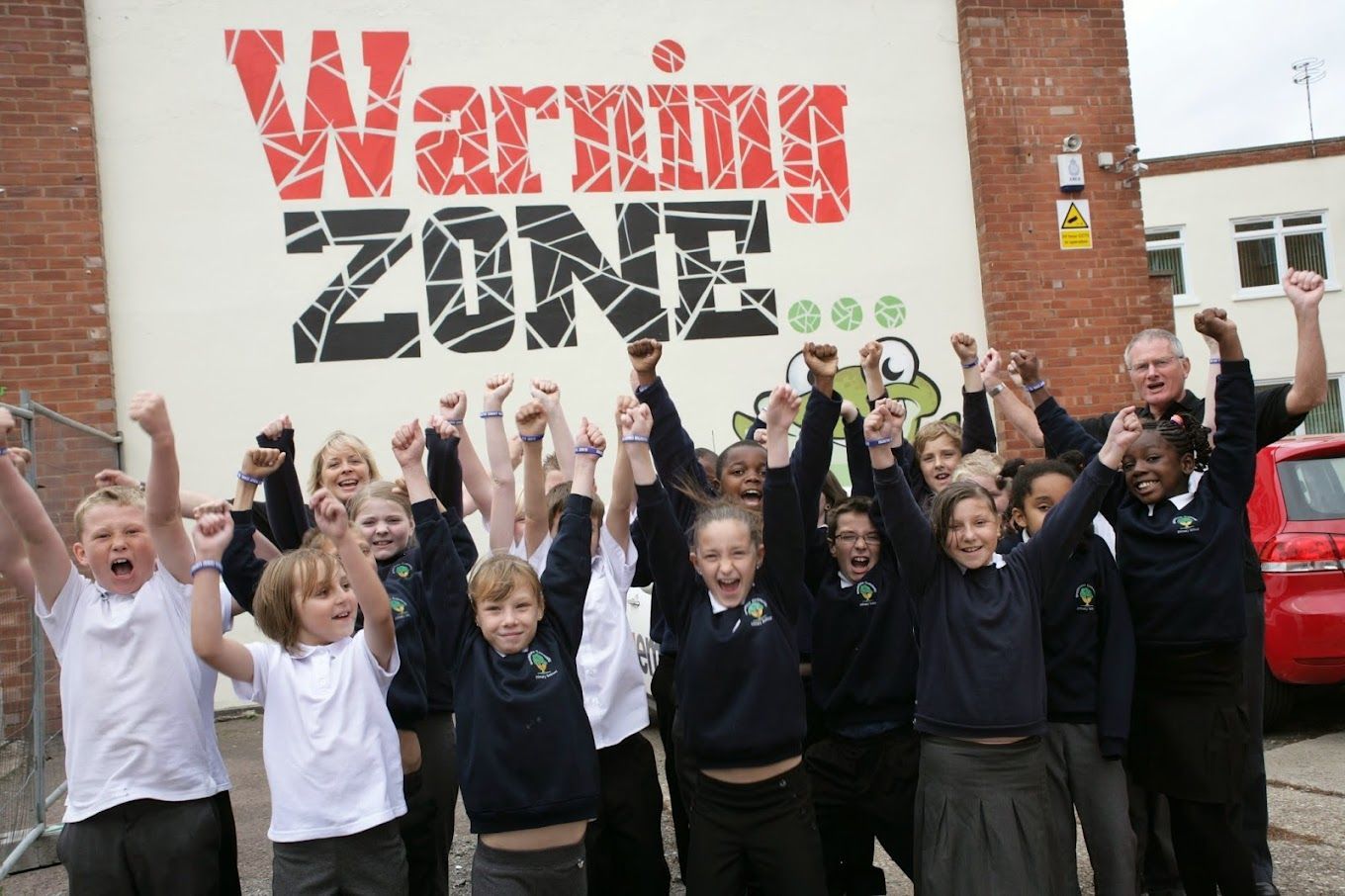 The Randal Charitable Foundation proudly supports Warning Zone.