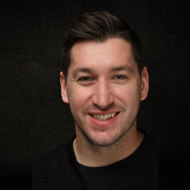 Dr. Noah Hollinger, DDS