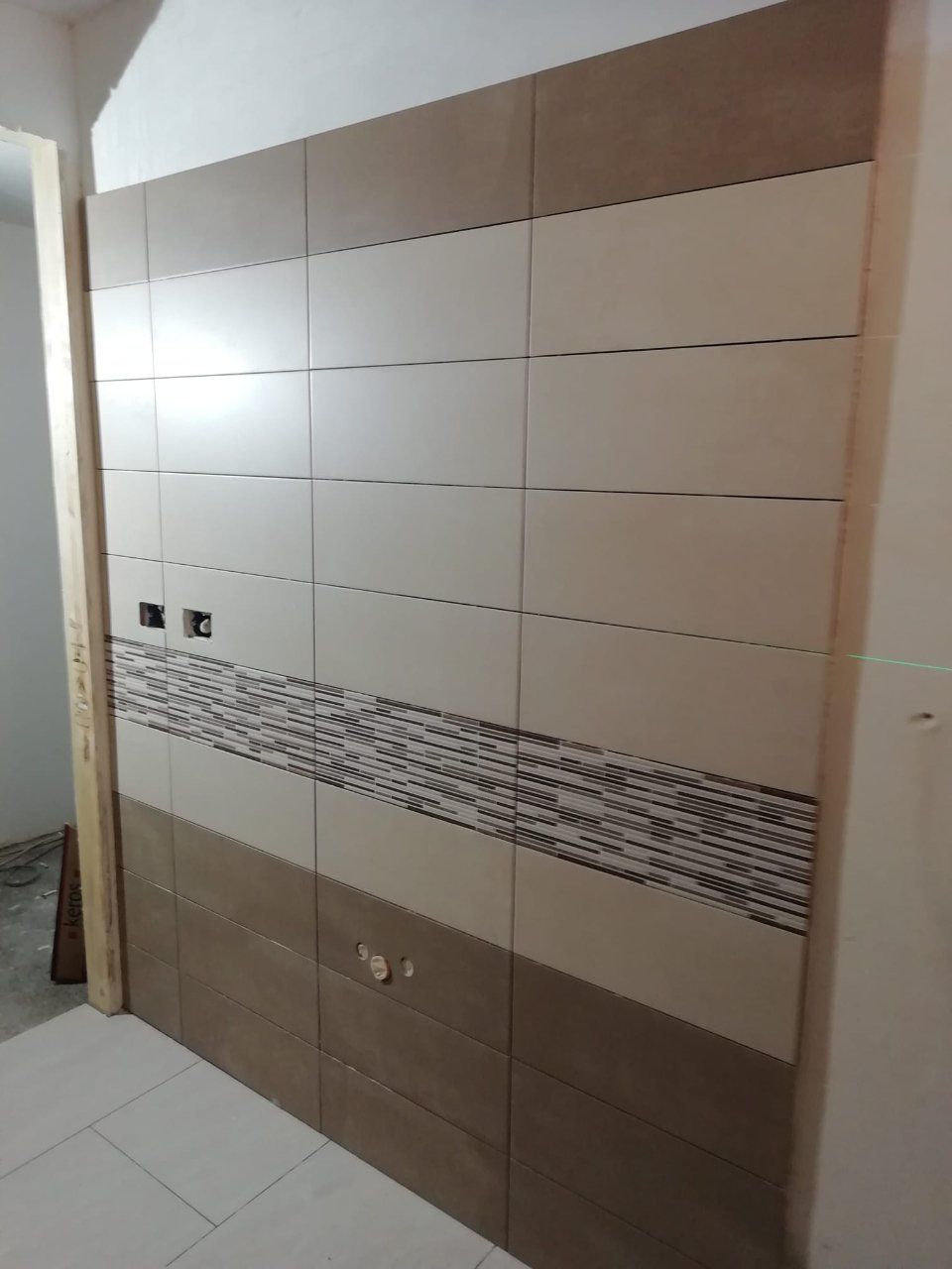posa ceramiche a parete
