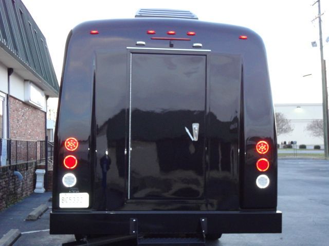 SUV