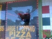 Broken glass in a Pizza Parlor - Glass Repair in Long Beach, CA Glass Repair by Fast Glass of Long Beach Broken glass in a Pizza Parlor - Glass Repair in Long Beach, CA Glass Repair by Fast Glass of Long Beach