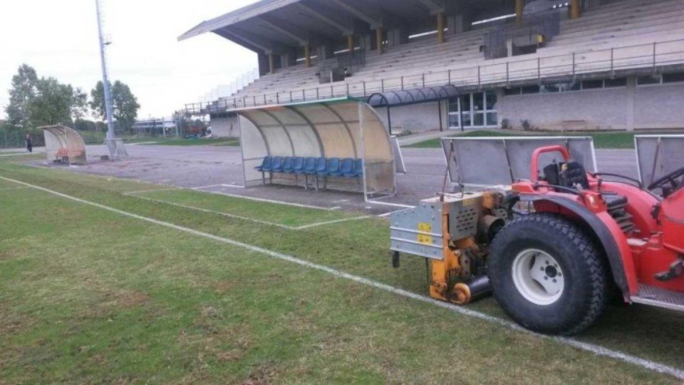 Panchina campo da calcio