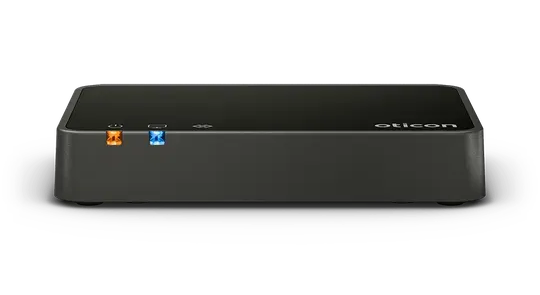 Svartur Atizan kassi með appelsínugulum og bláum stöðuljósum á hvítum bakgrunni.