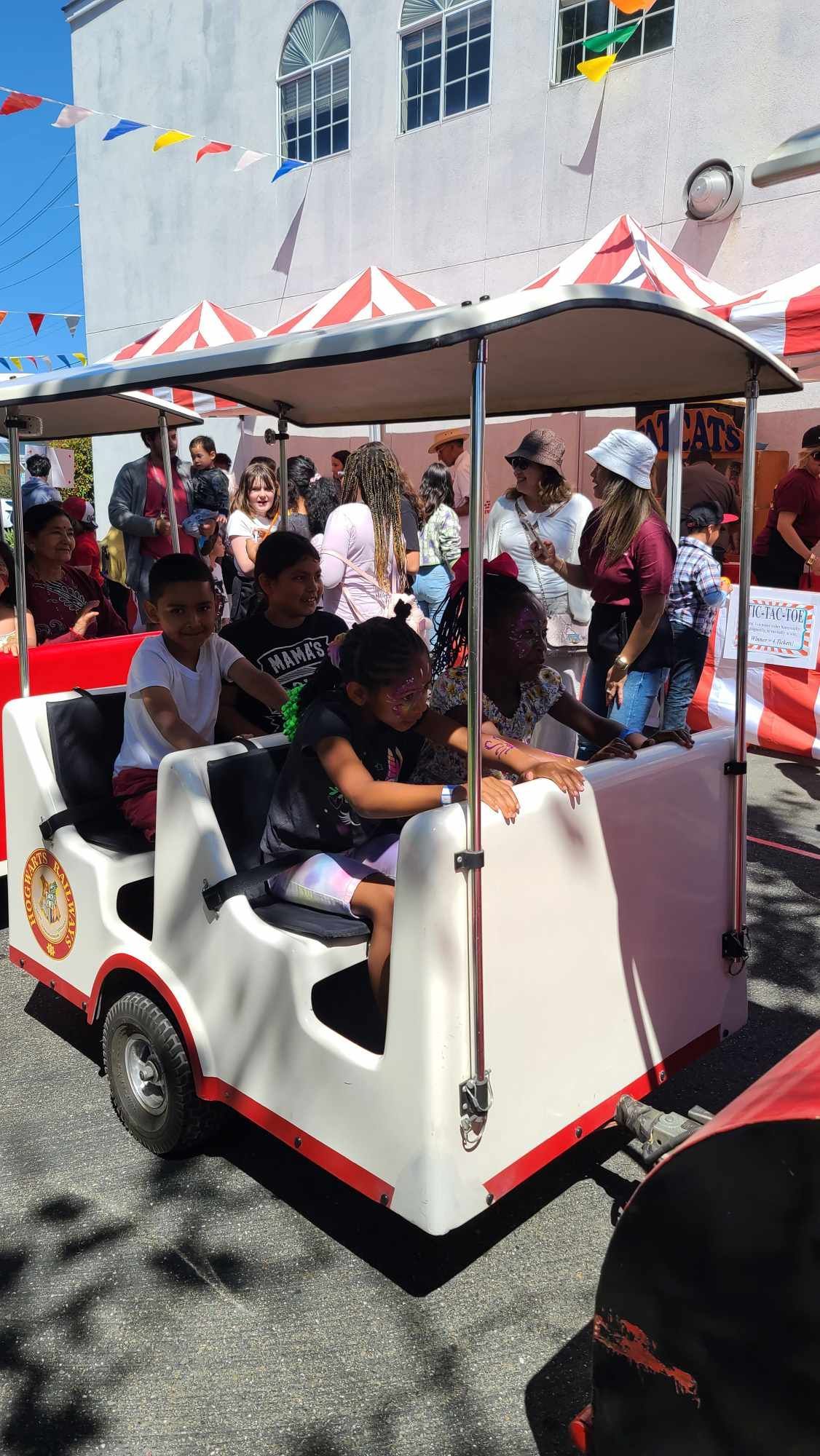 Children Riding the Train | Stockton, CA - Butterfly-Express
