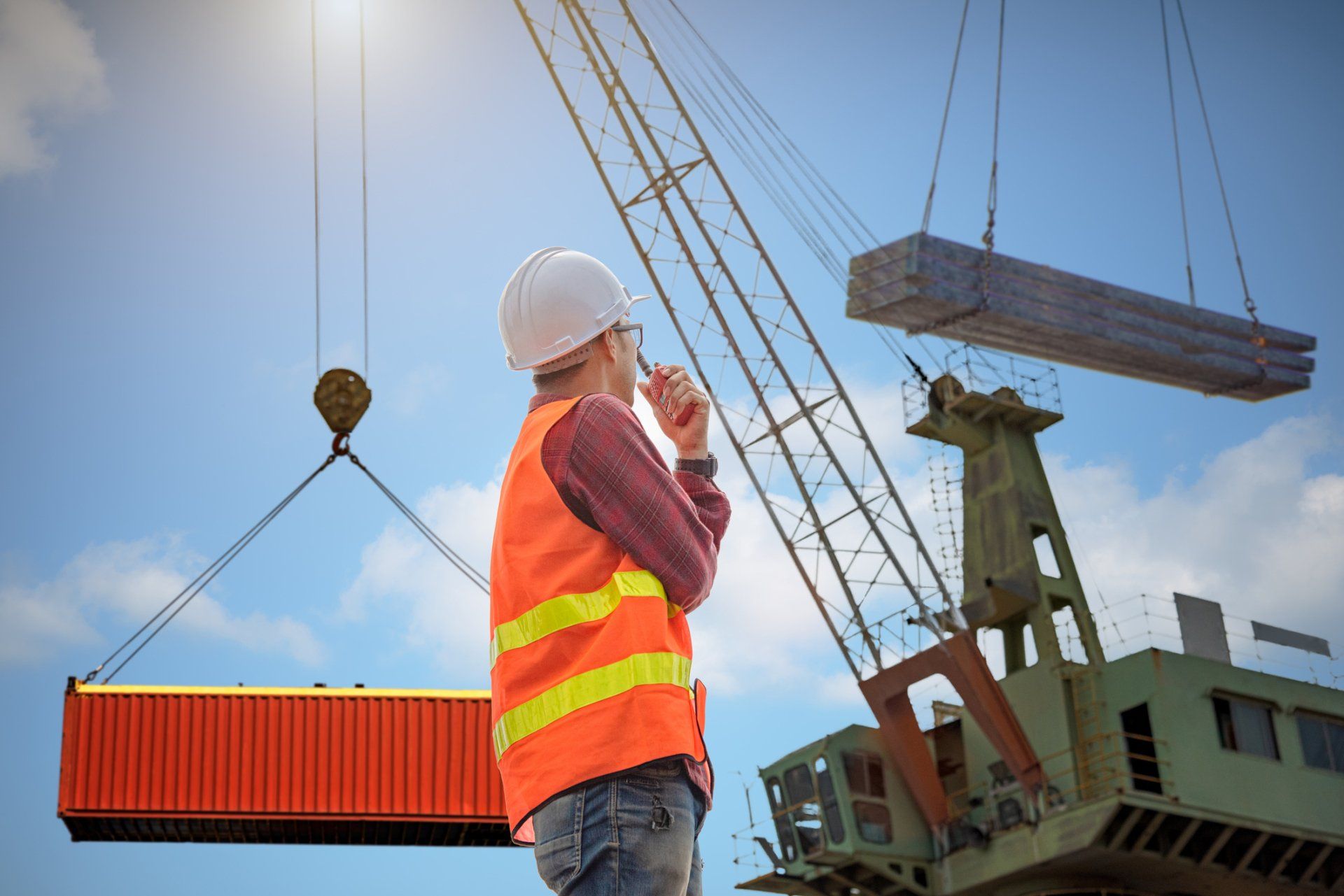 Under Command — Saint Petersburg, FL — On Demand Crane Service