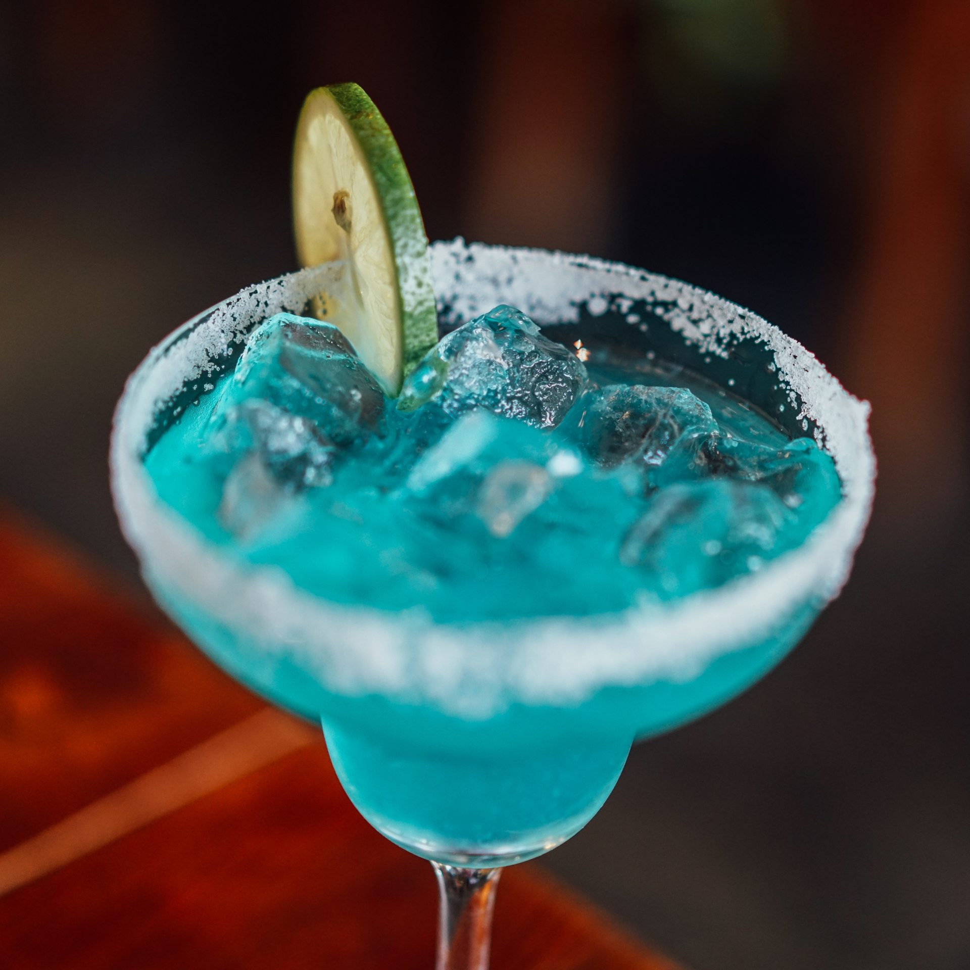 Vodka con mezcla azul