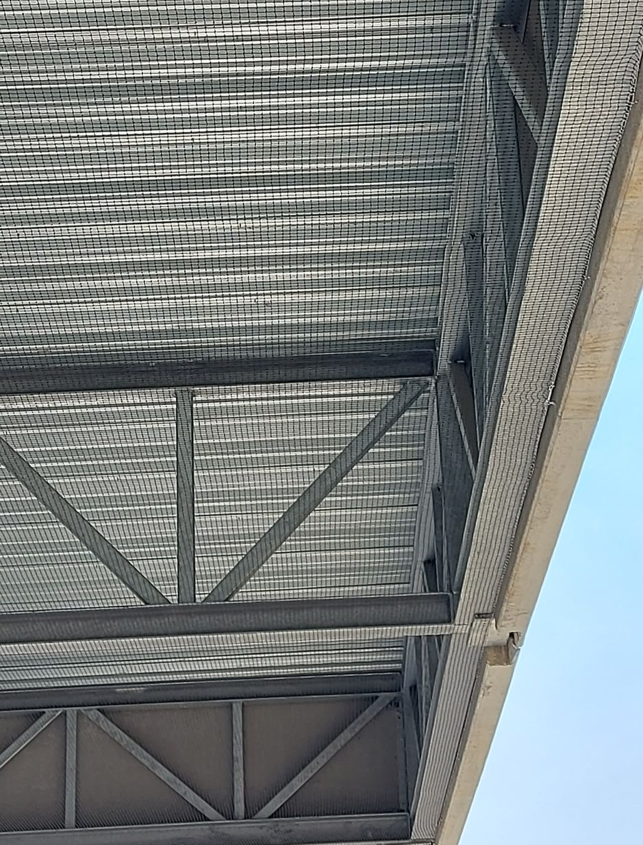 Vogelweringsnet geplaatst op bedrijf in Limburg door Killbugs