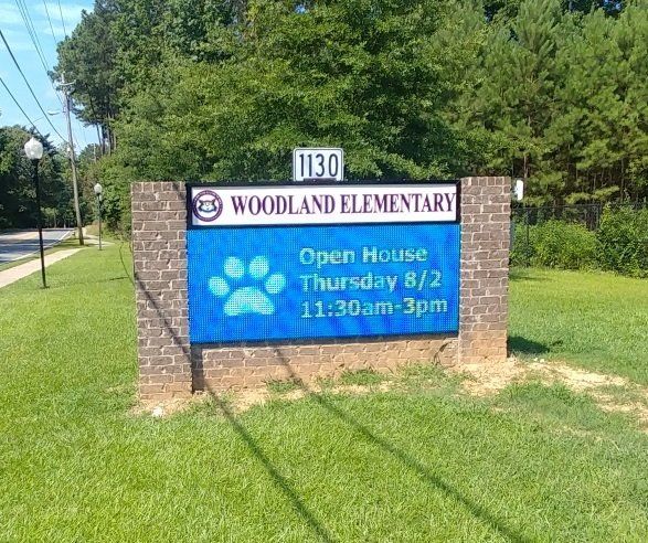 Electronic Message Sign