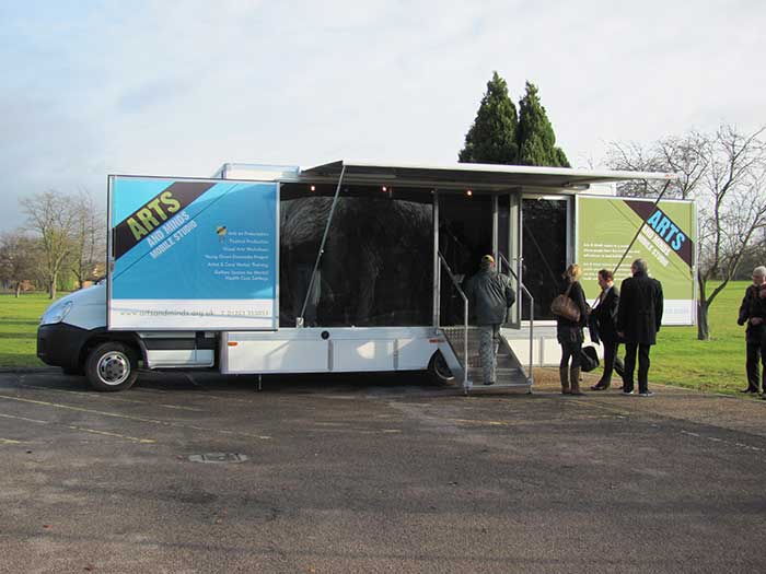 Arts & Minds trailer build