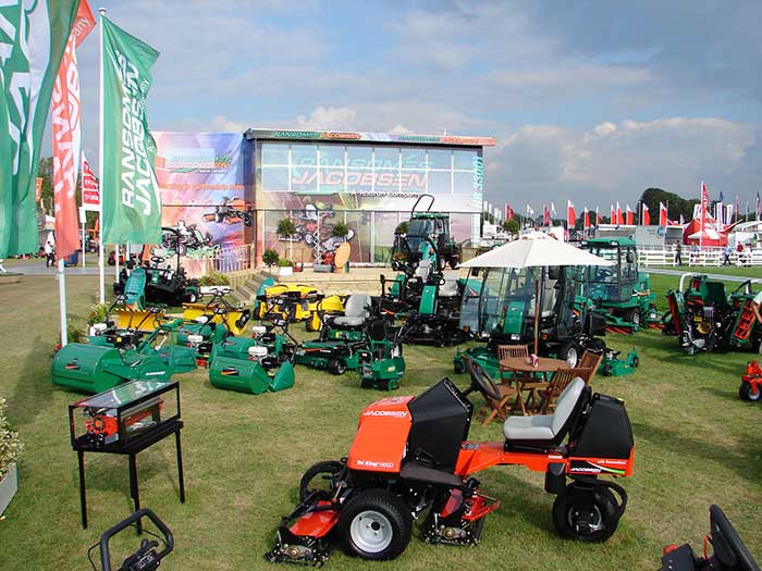 Ransomes trailer build