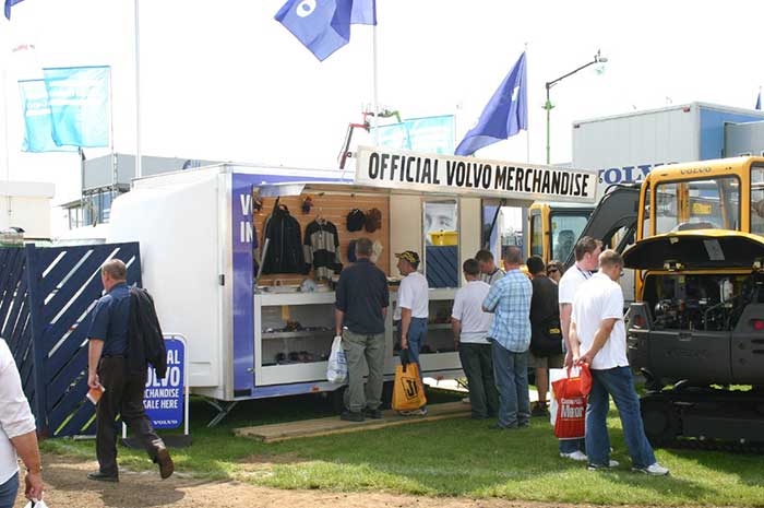 4.2m Volvo Merchandiser trailer build