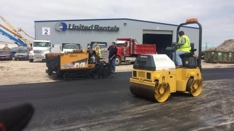 Paving Warehouse Driveway — Houston, TX — HEV Asphalt Paving Co.