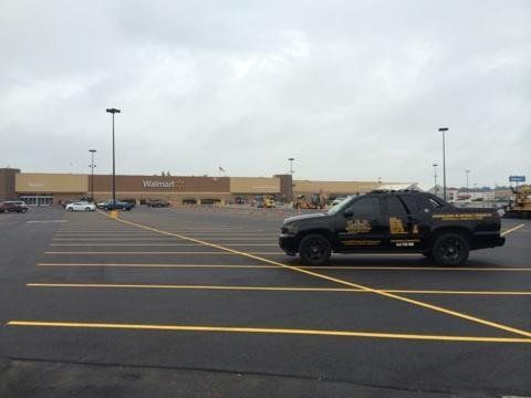 Walmart's Parking Lot — Houston, TX — HEV Asphalt Paving Co.