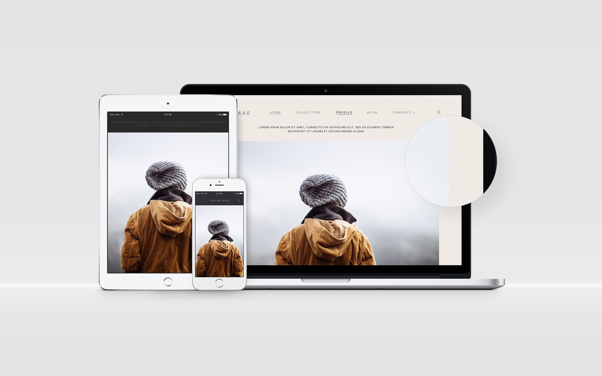 Website auf Laptop, Tablett, Smartphone