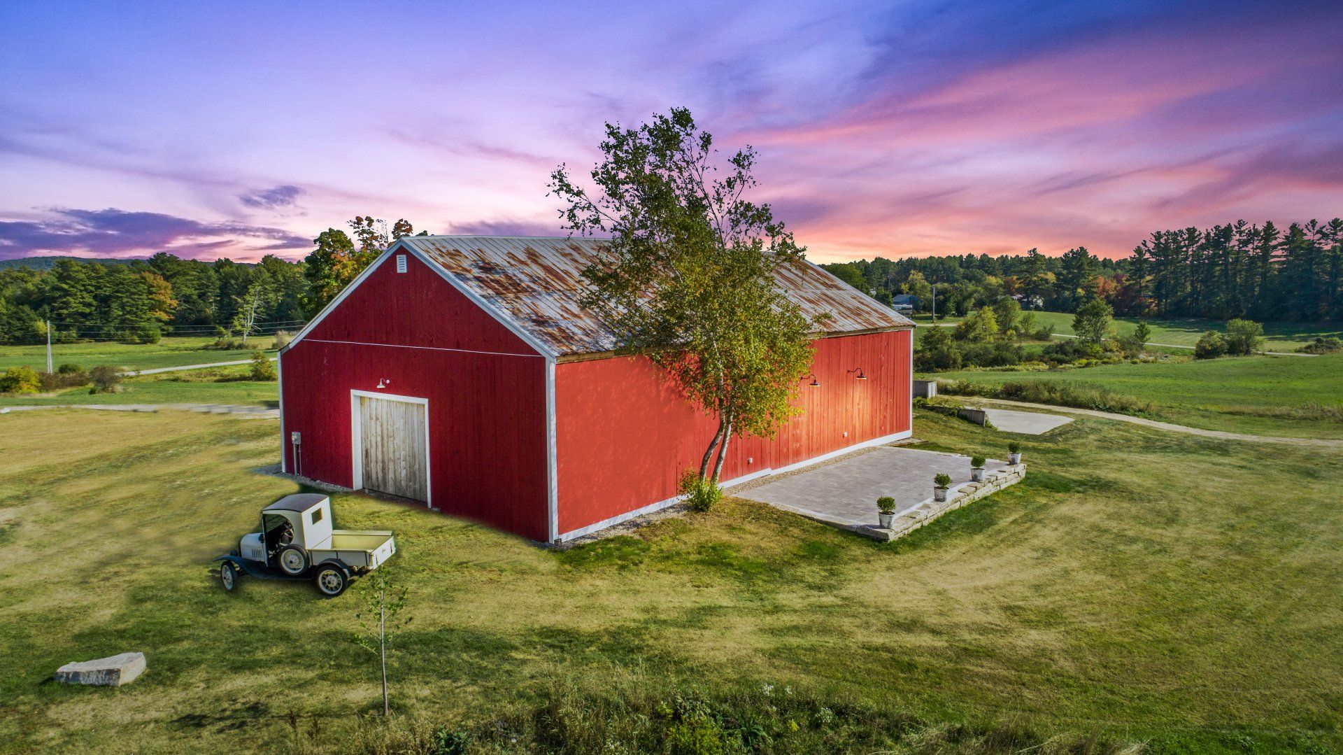 Beautiful view of the barn during dawn — Dayton, ME — This Old Barn