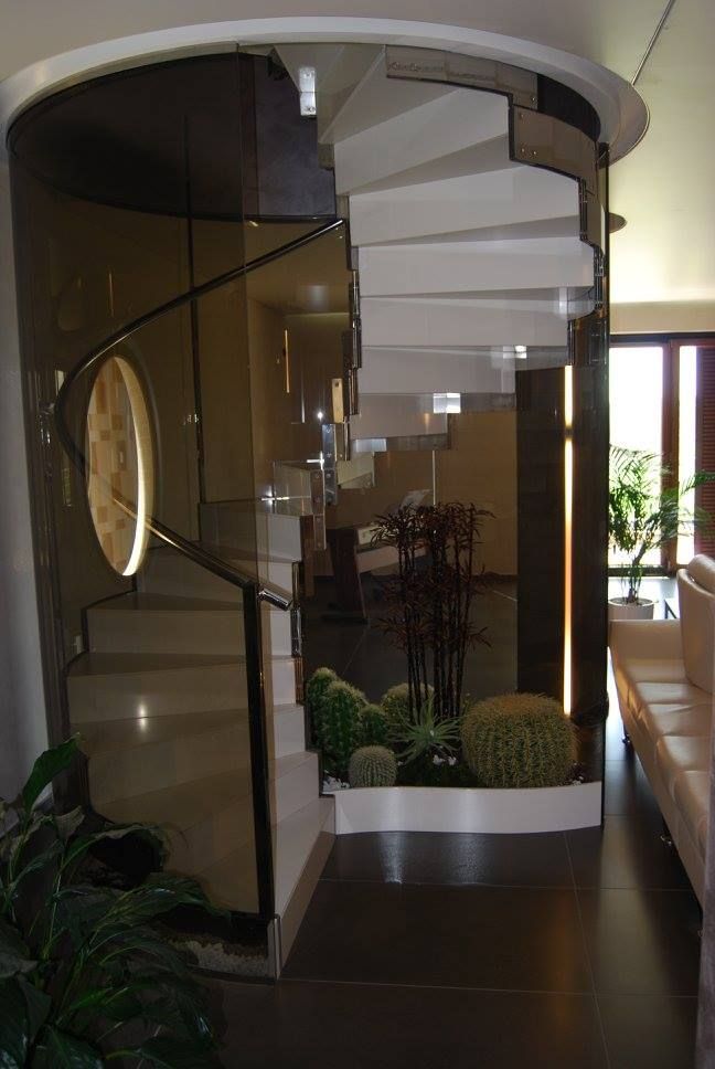 lavorazioni in acciaio, scala a chiocciola