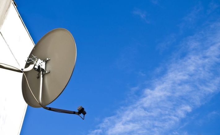 Antenna parabolica per la ricezione del segnale TV