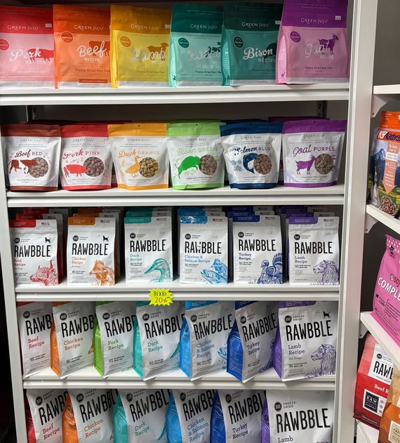 Retailer photo display
