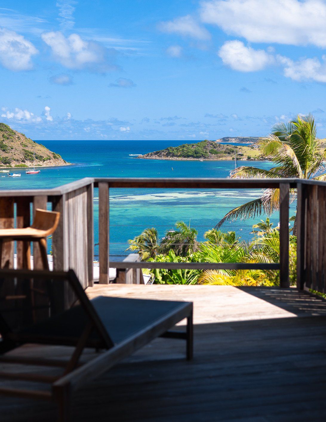 Karibuni St Martin - Patio with hammock and sea view