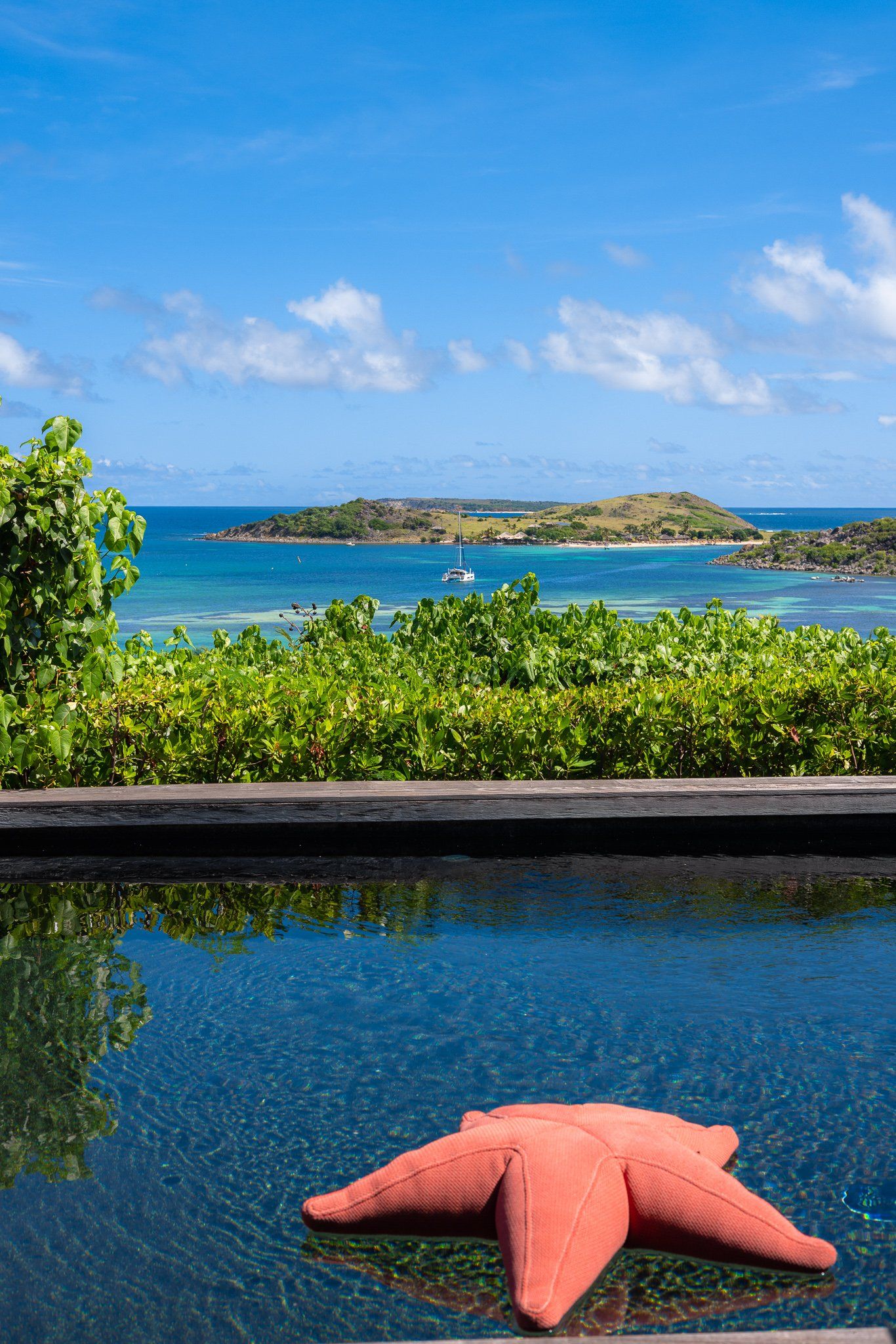 Karibuni Boutique Hotel - Spacious luxury Sea View Premium Suite with private pool, intimate patio...