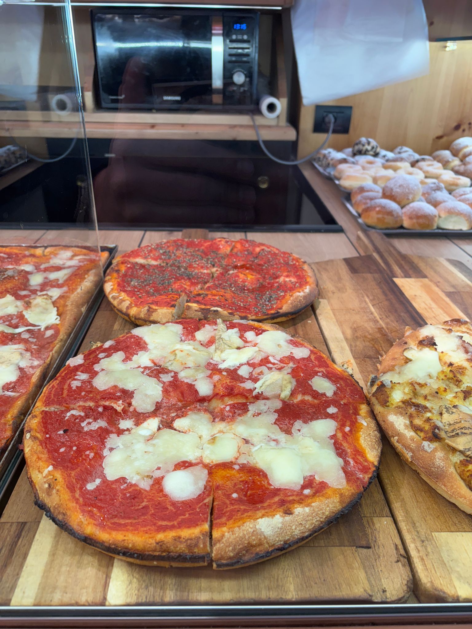 pizza rotonda Margherita