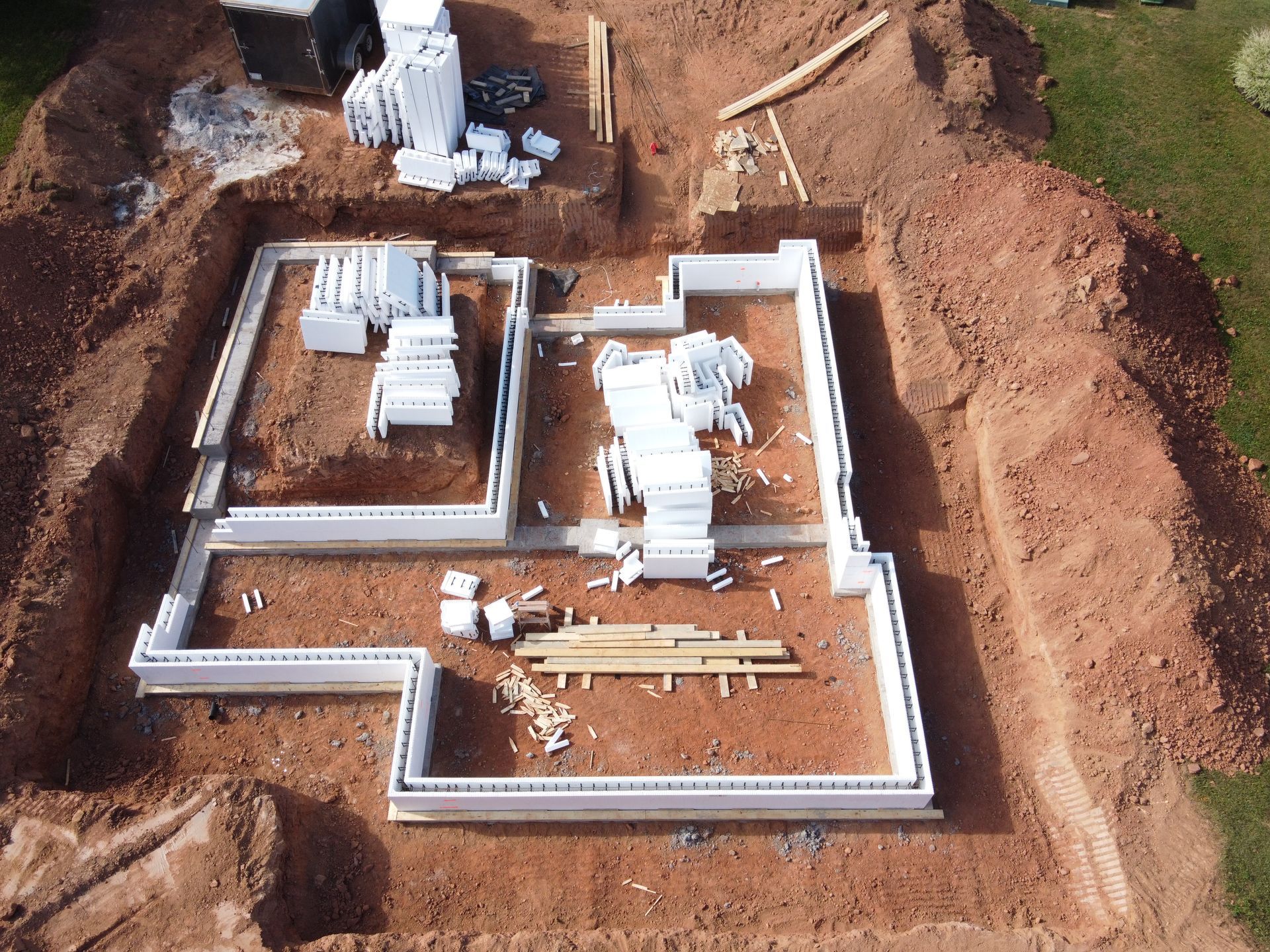 An aerial view of a house under construction