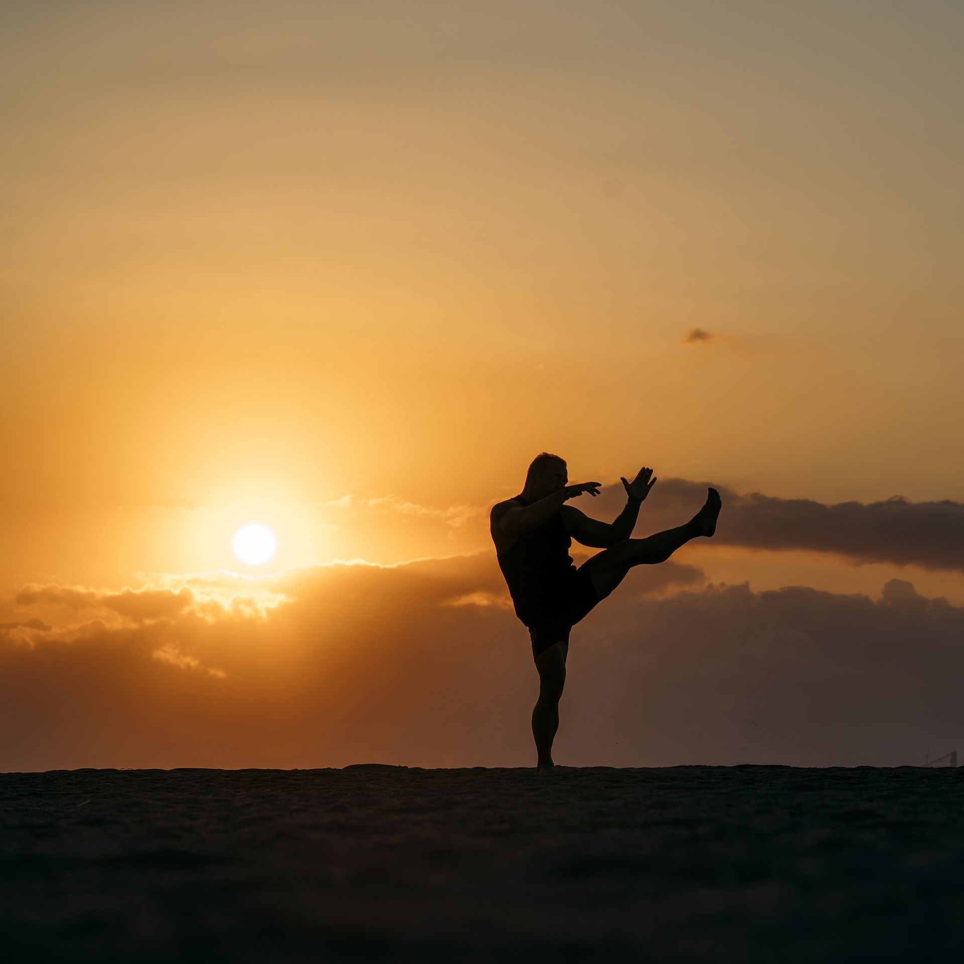 Sunset kicker