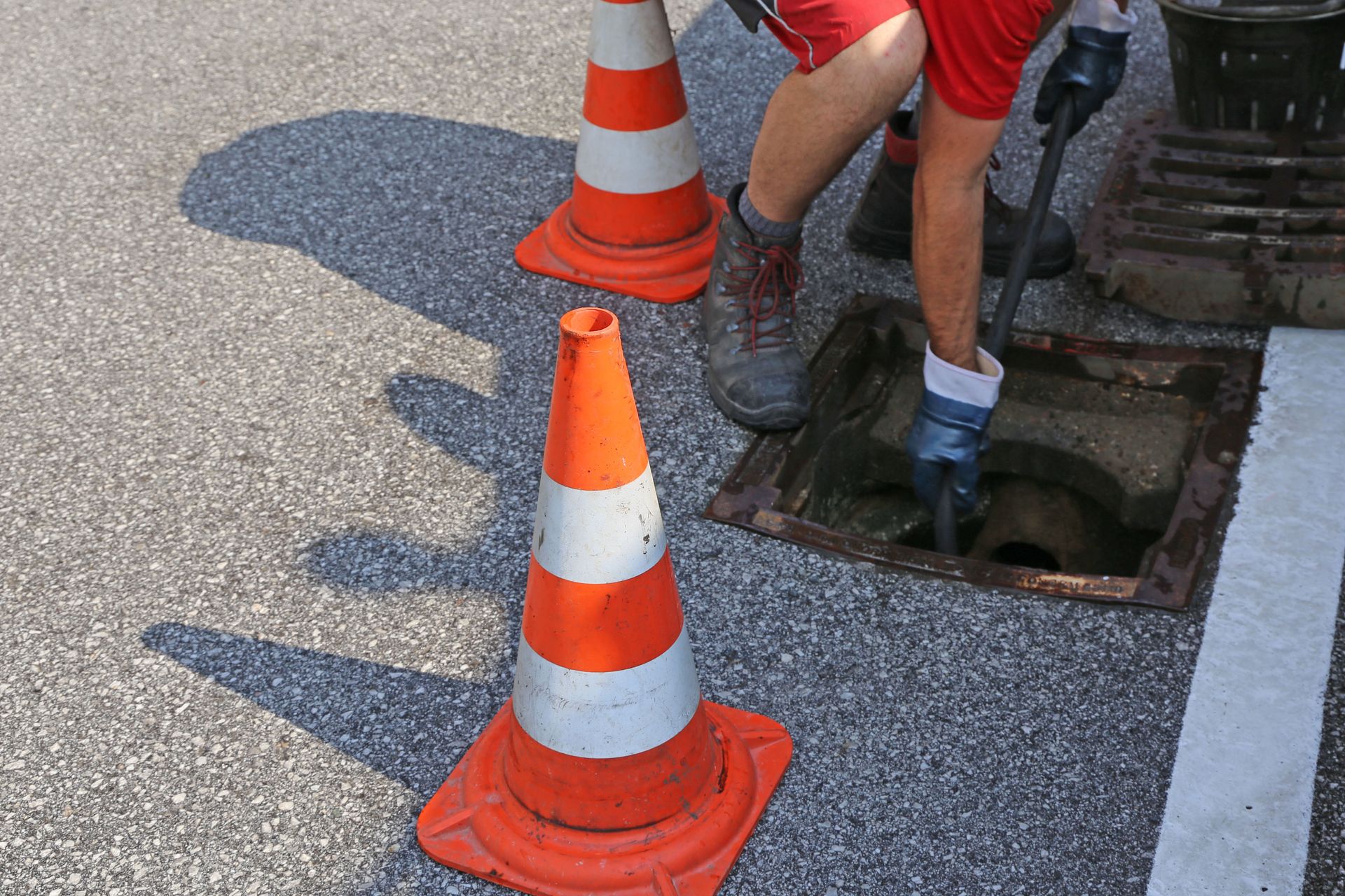 expert commercial drain cleaning in Lansing, MI
