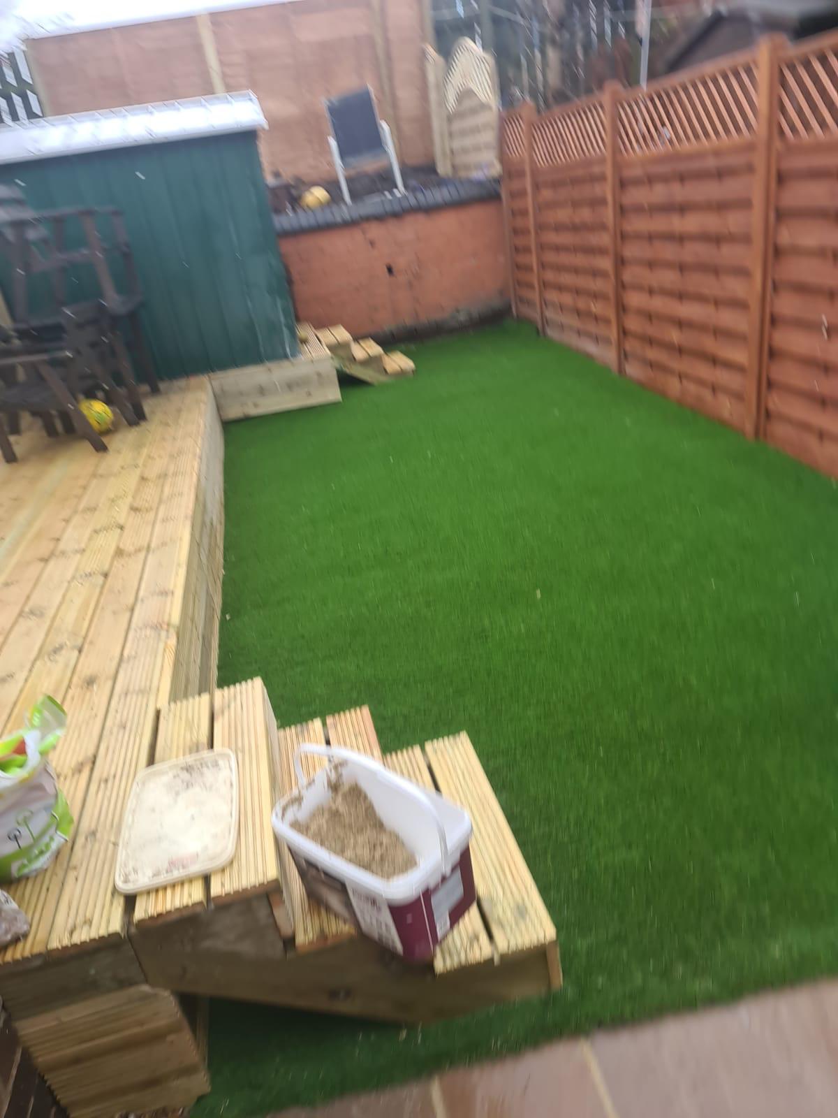 Sheffield Decking fitters of timber decking and artificial grass