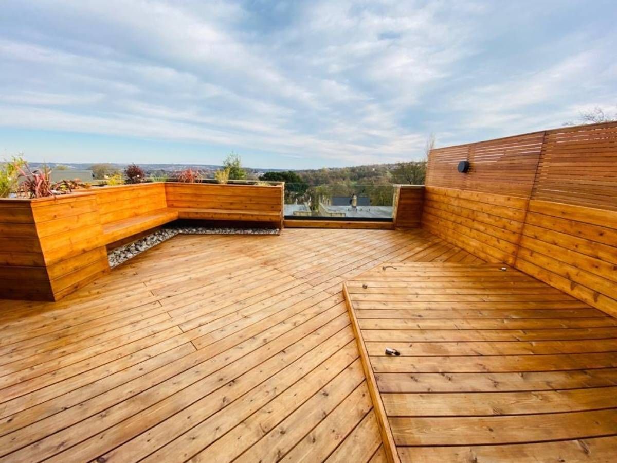 rooftop decking with glass balustrade in Sheffield