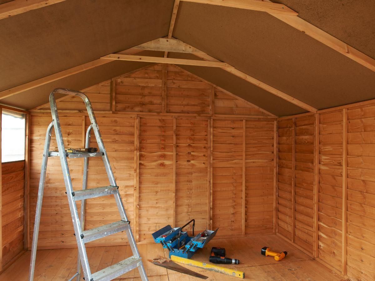 garden summer house in Sheffield