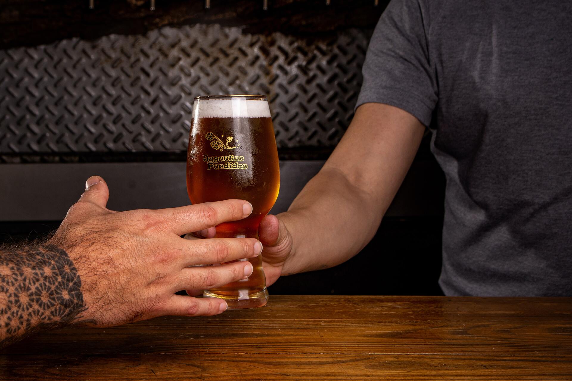 How Drinking Alcohol Can Affect Eyesight