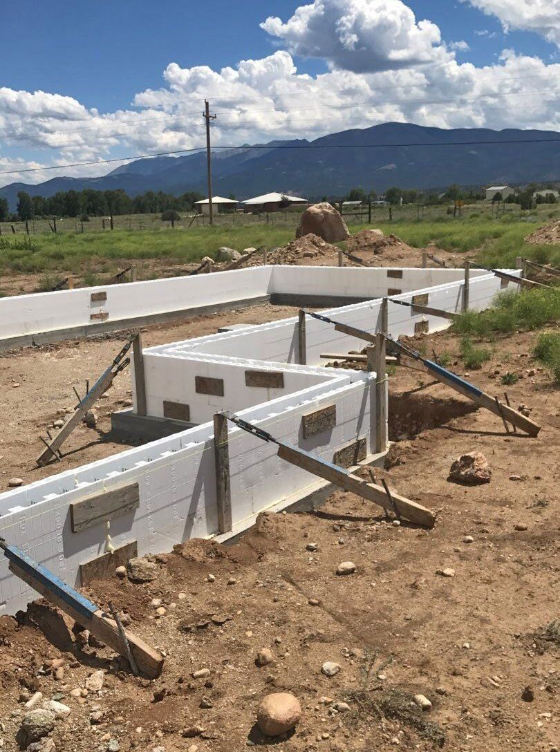 Thick Foundation being constructed.