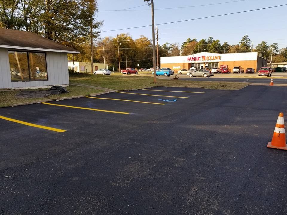 Residential Parking Lot — Texarkana, AR — David's Affordable Asphalt