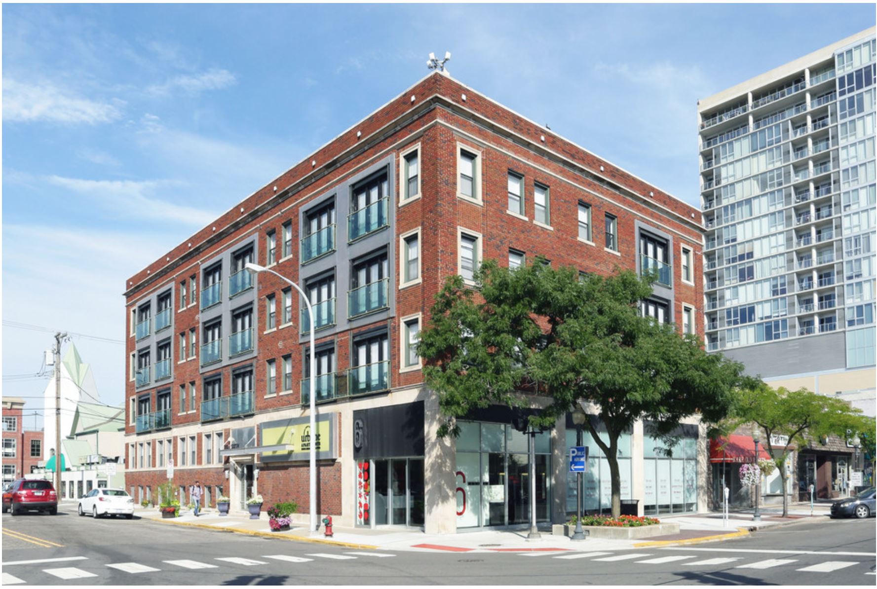 ModLi Management Contemporary Living Space for Rent