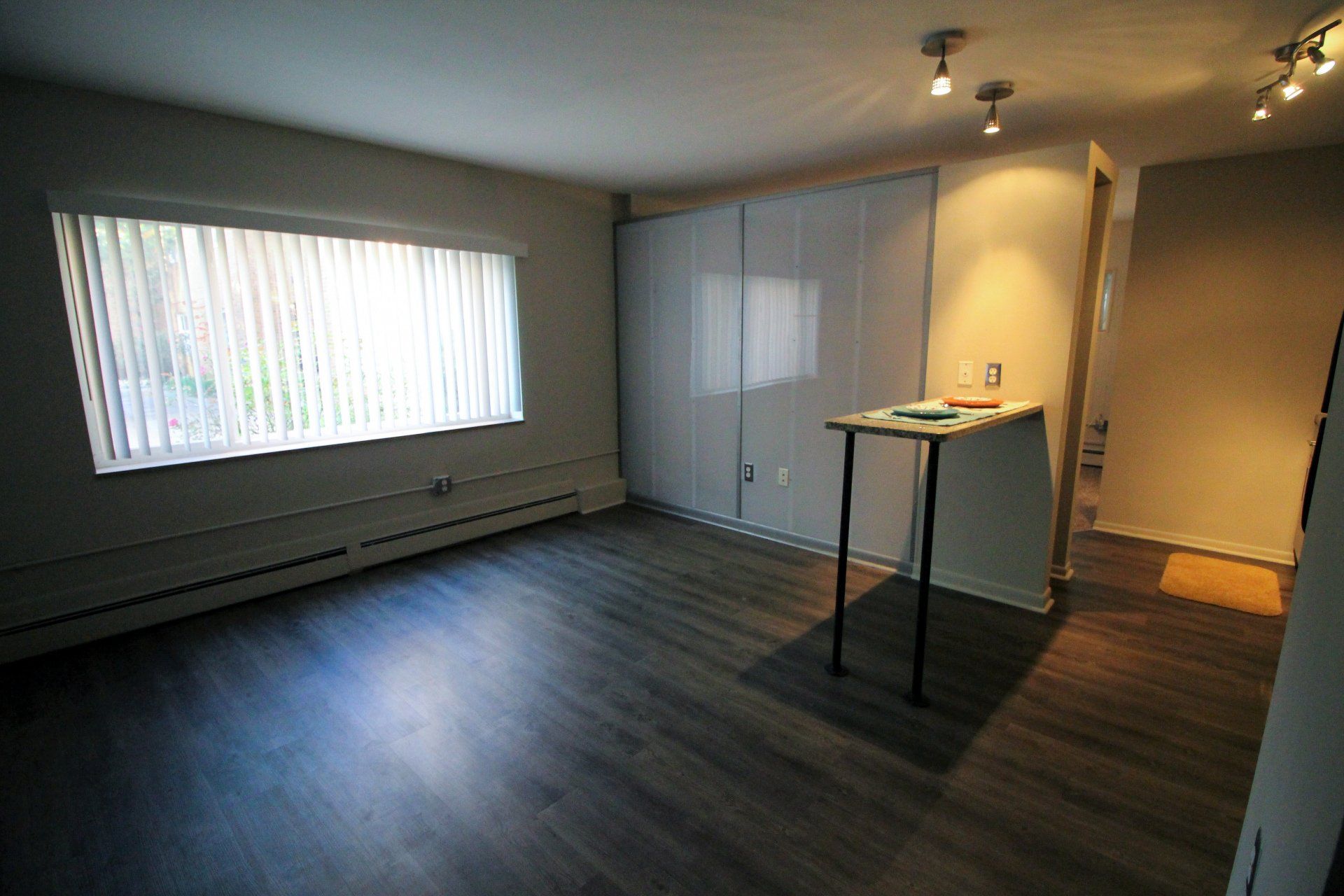 Walnut Manor Apartments