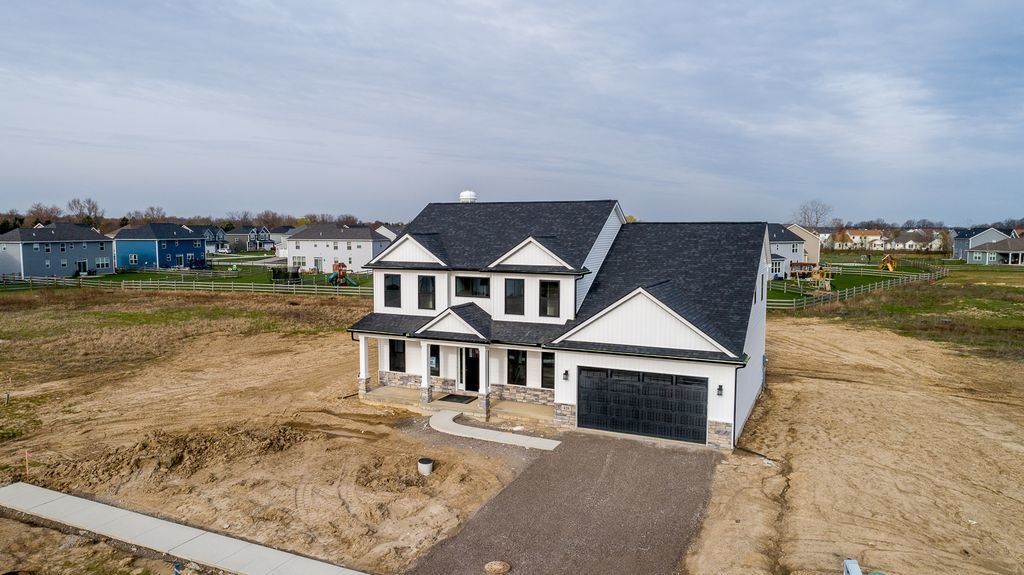 Exterior Gallery Buckeye Real Estate Group