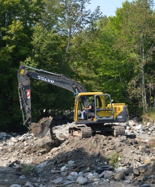 Alliance Excavation & Consulting, LLC - Bucket Loader