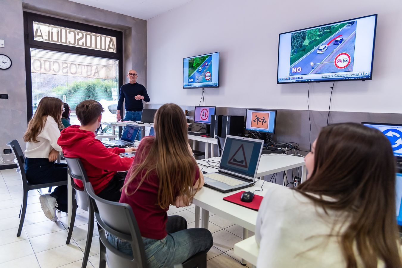 Aule - Autoscuola Brusa