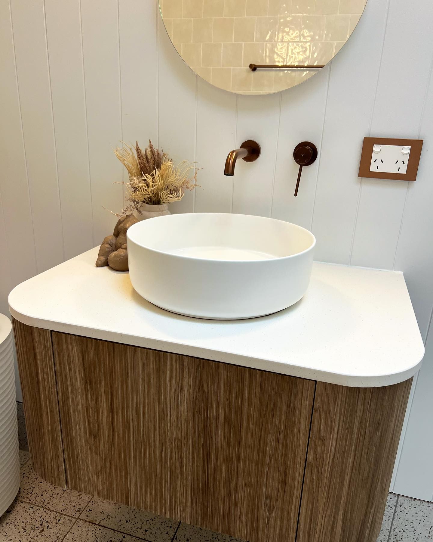 Modern Bathroom Interior — Hamilton Building And Construction Pty Ltd In Gobbagombalin, NSW