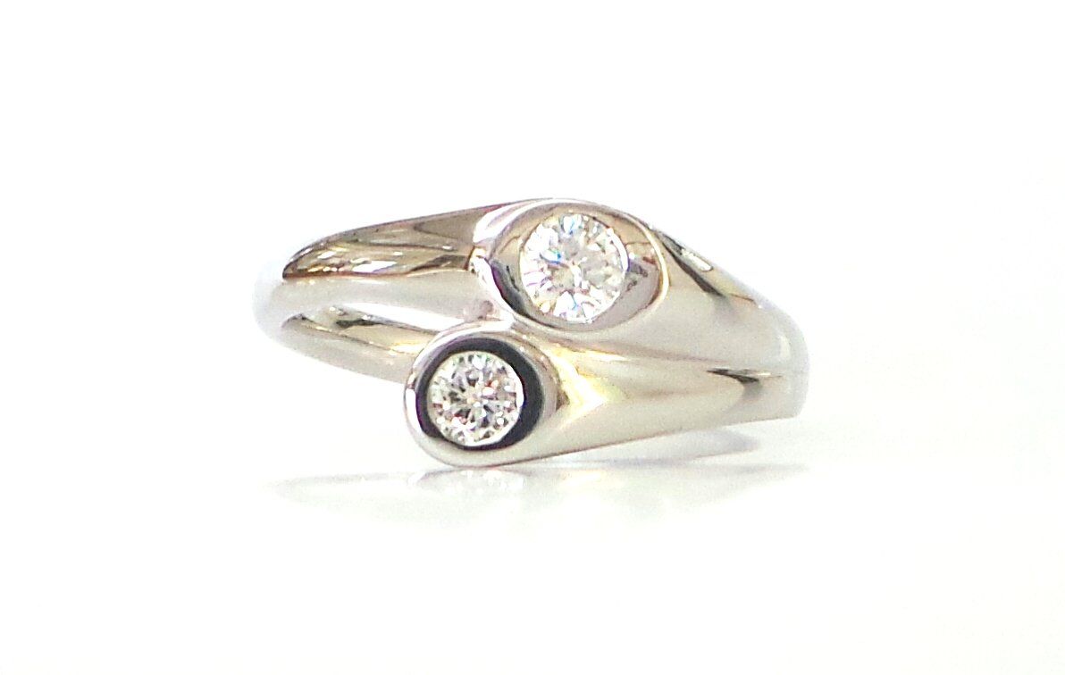 Cattelan - anello oro bianco 750 e diamanti - mod. Hubble